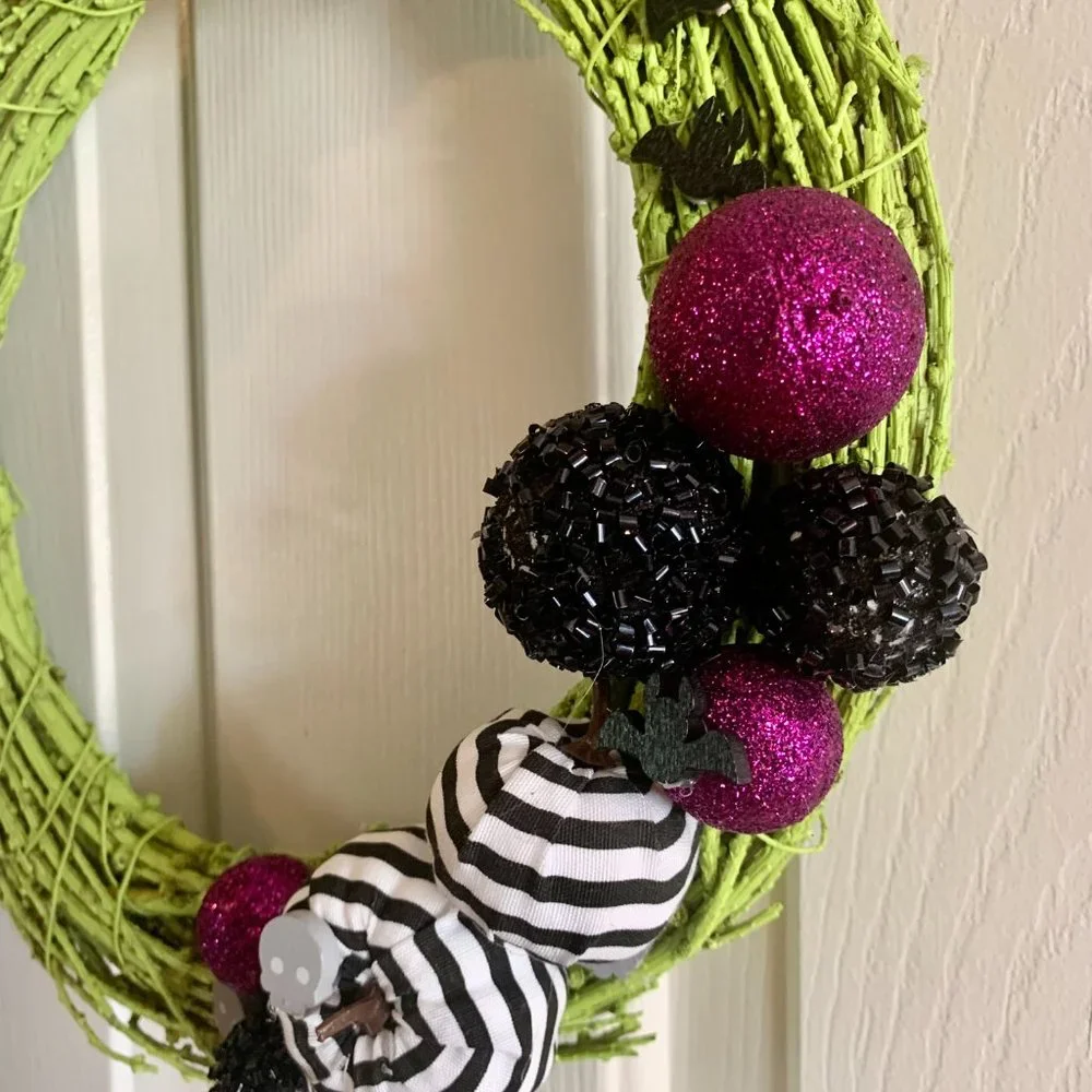 Black and White Pumpkins with Skulls & Bats - Lime Green Happy Halloween Wreath